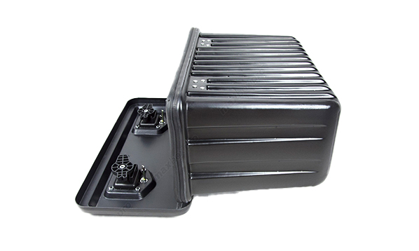 Инструментальный ящик для грузовика MaxBox PRO 750 (79 литров)